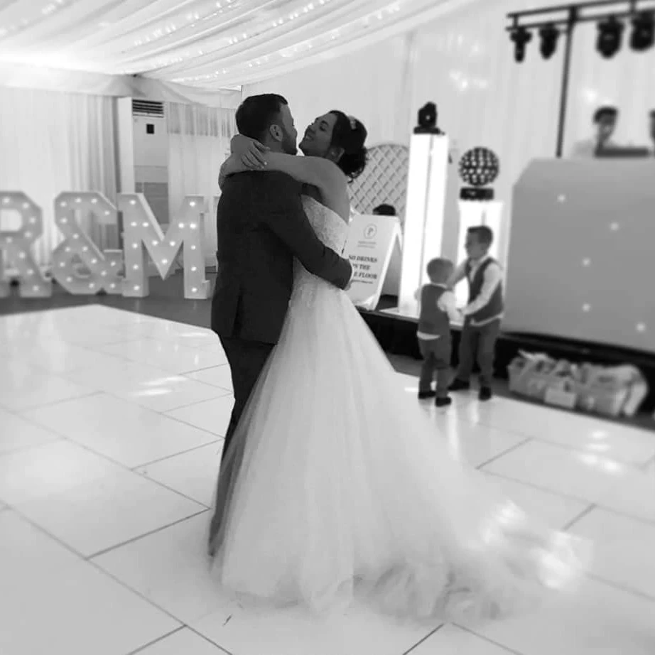 amp and decks entertainment services in essex colchester halstead